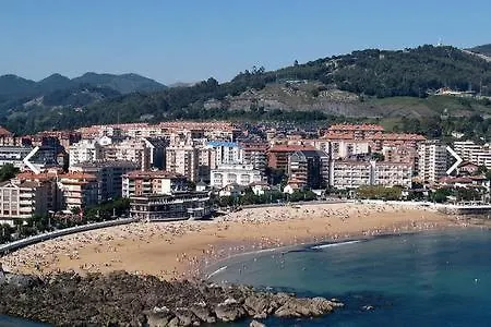 Castro Holidays - Apto A Centrico Terraza Con Garaje Gratis Castro Urdiales Exterior photo