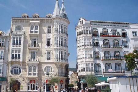 Castro Holidays - Apto A Centrico Terraza Con Garaje Gratis * Castro Urdiales